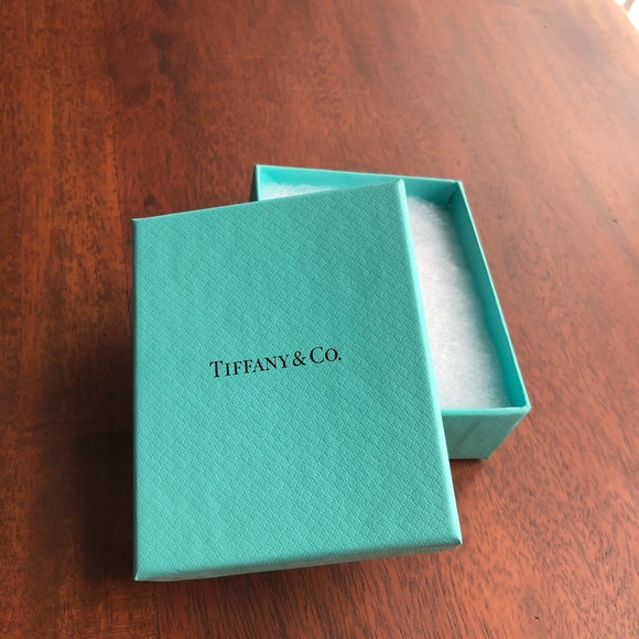 Tiffany & Co jewelry box - Picture 2 of 2
